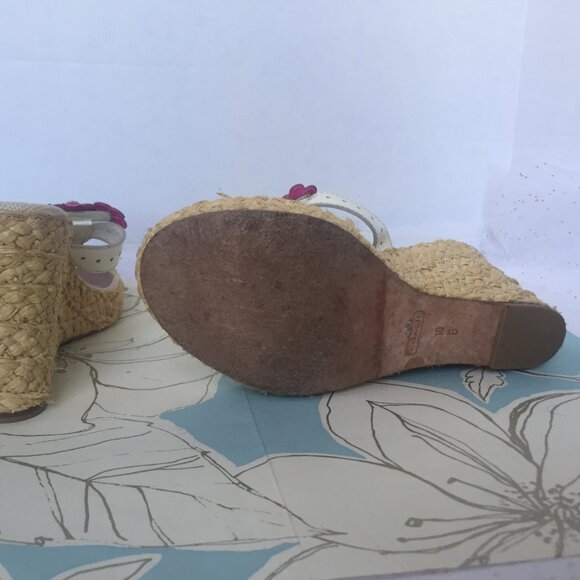 Coach Jesica White Patent Flower Details Wedge Platform Thong Sandal - Size 10 - Picture 8 of 9